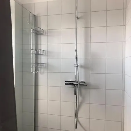 Moderne Neue 2 Zimmer Wohnung Uetersen Exterior foto